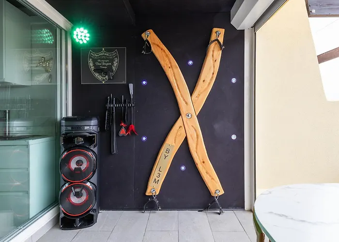 Bacarrat Coursive Port Nature 아파트 아그