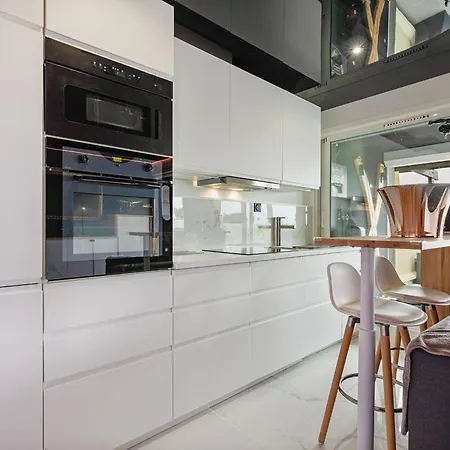 Bacarrat Coursive Port Nature * Agde